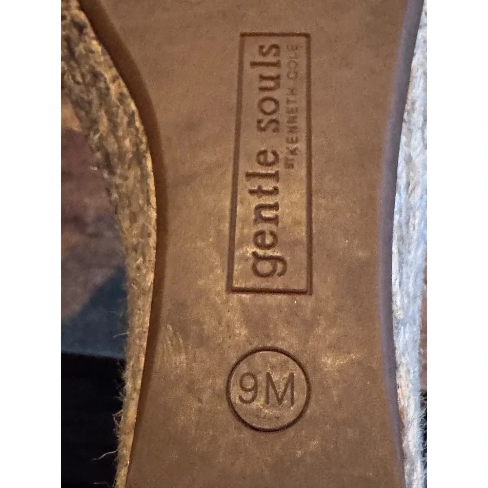 Gentle Souls by Kenneth Cole Women's peep toe Woven Espadrille Wedge Sandals  9M